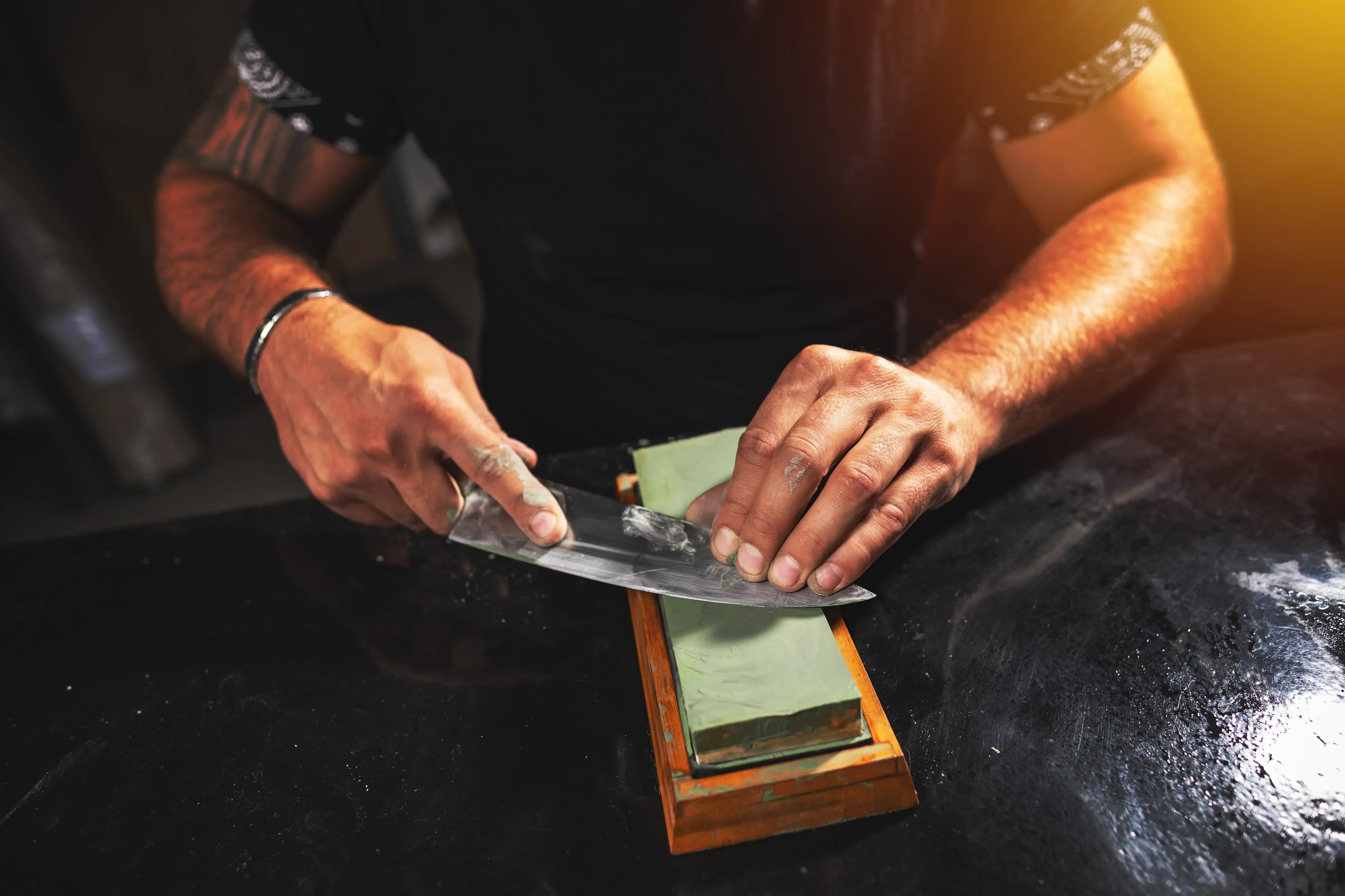How To Use A Knife Sharpener | Bradley Smoker
