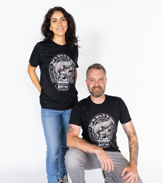 BLACK SMOKER Tシャツ Salmon T-Shirt, Black | Bradley Smoker